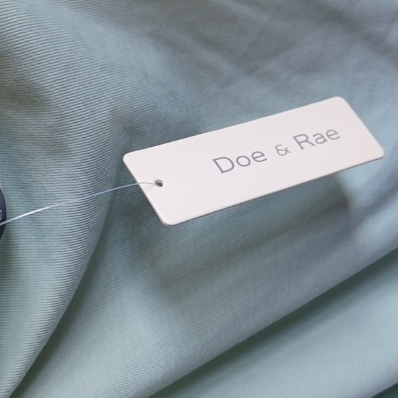 Anthropologie Doe & Rae NWT Mint Green Smocked Ruffled Sleeve Loose Blouse M - Picture 5 of 7